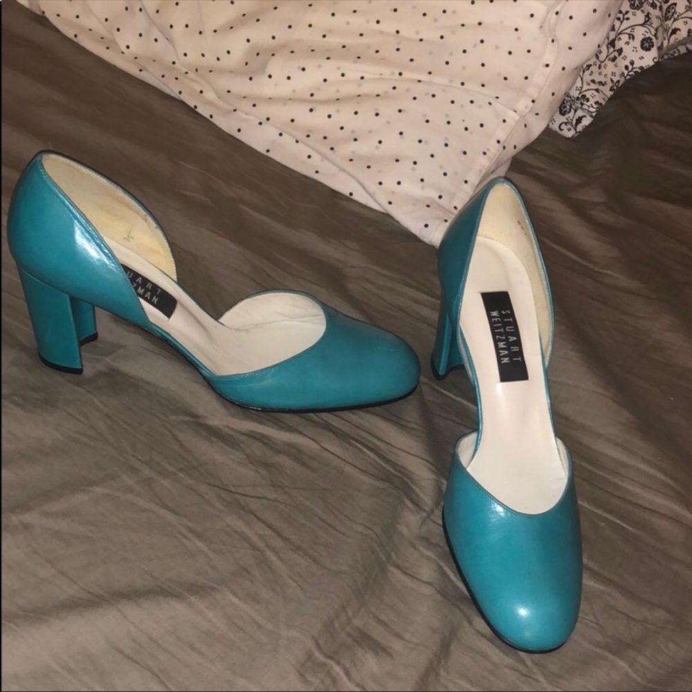 Stuart Weitzman Teal pump Like New 8.5 fits 8